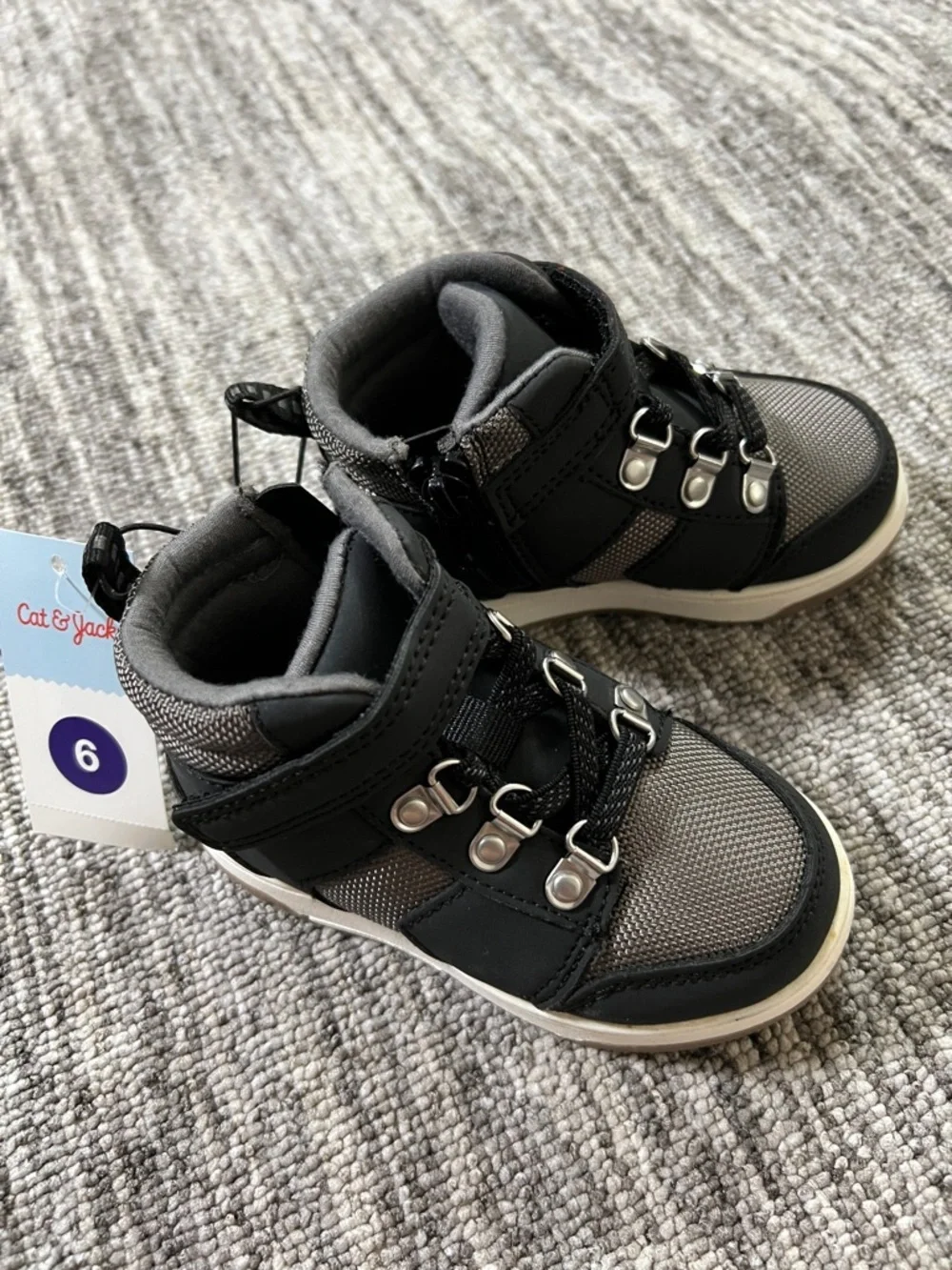 Cat & Jack Black and Gray Kids' High-Top Boots Size 6
