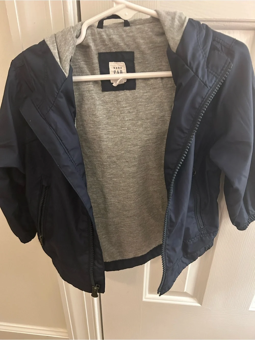 Baby Gap! Lightweight Navy Kids Hooded Jacket with Gray Lining - size: 18-24 Mo