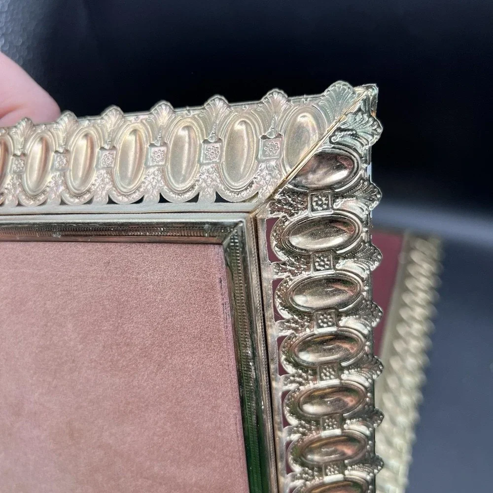 2 VTG Picture Frame Regency Gold Metal Filigree Fancy Ornate Clear Glass 8x10