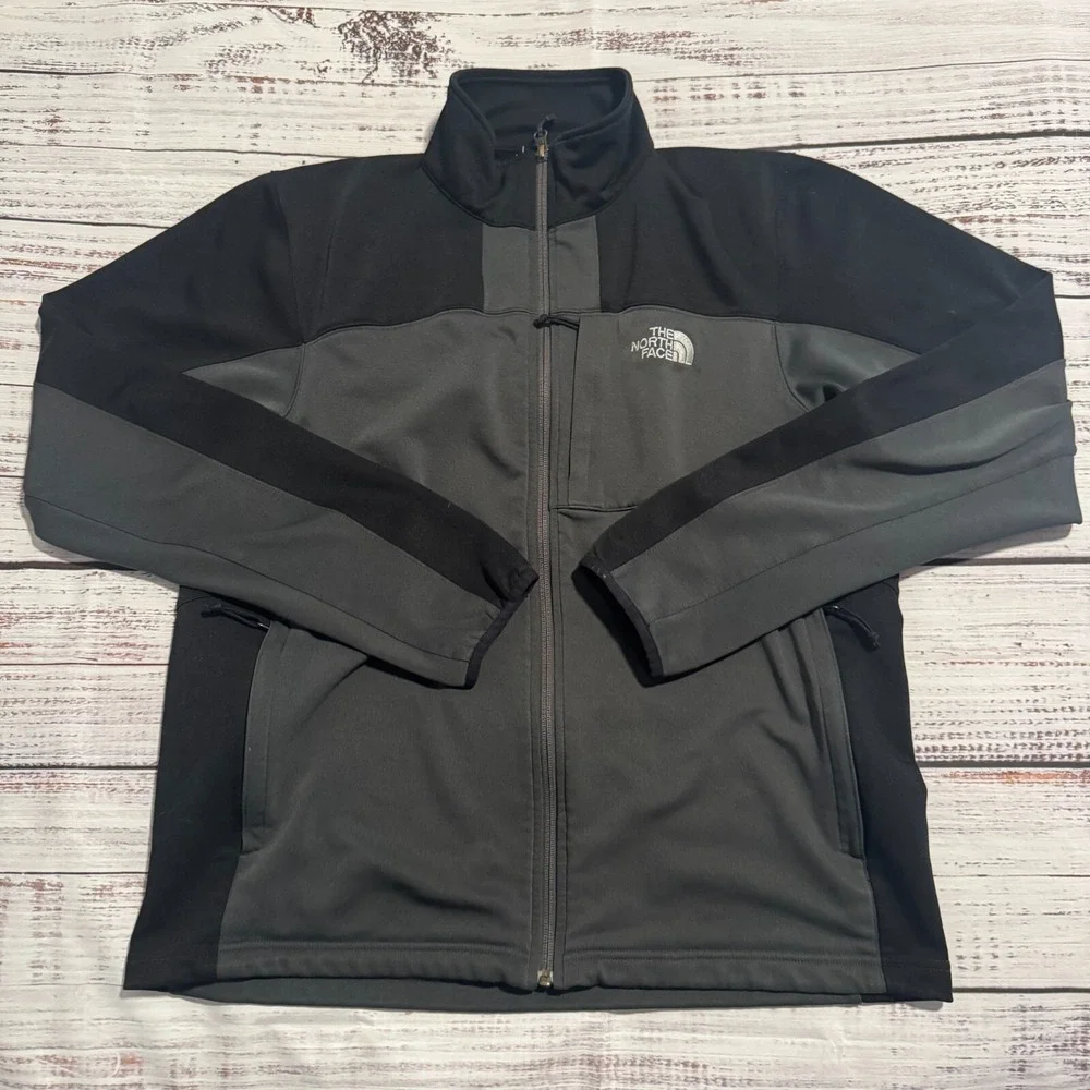 The North Face TKA‎ Stretch Full-Zip Jacket Black and Gray Men's Size Medium