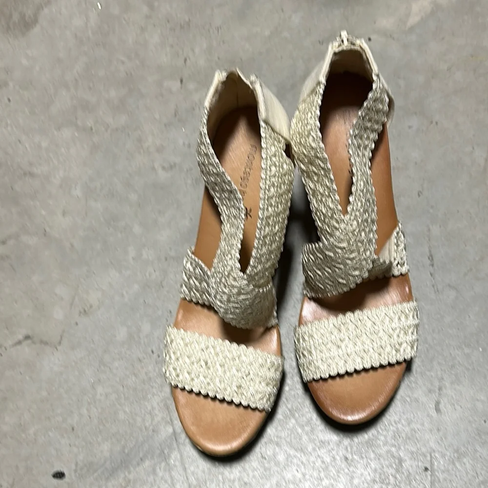 Montego Bay‎ Wonens Wedge Sandals / Size 7 / Box 28-9
