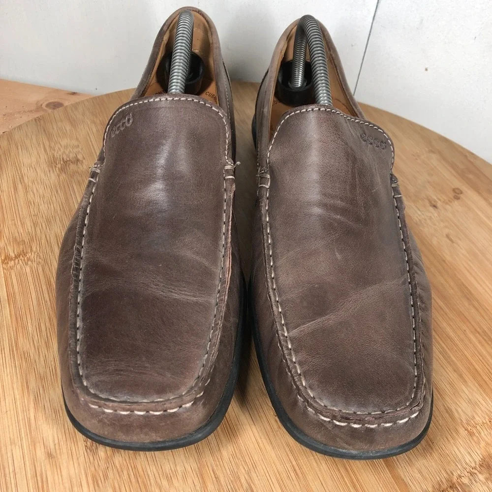 Ecco mens size 43 shoes brown leather Classic Slip on work driving loafers
