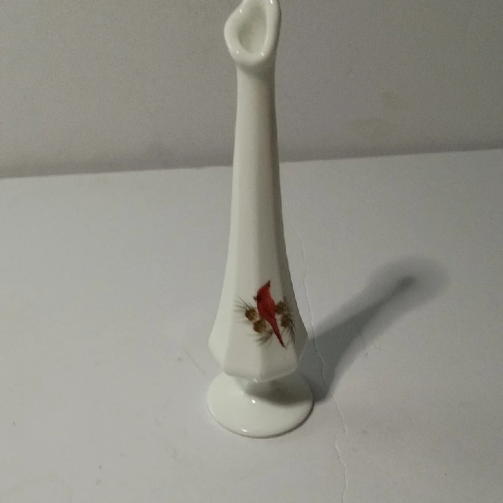 Fenton stylish milk