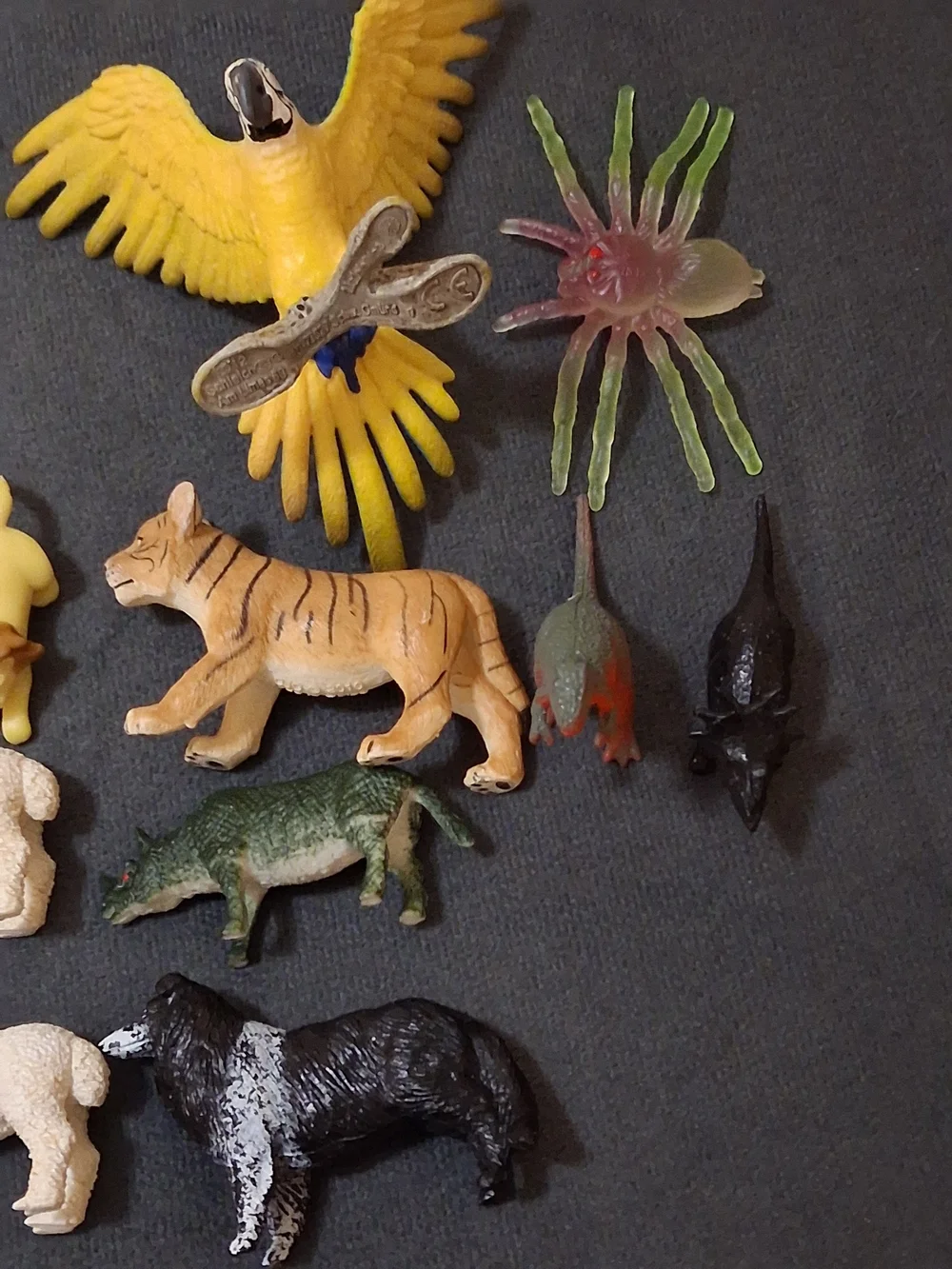 Miniature Animal Toy Lot - Mixed Colors