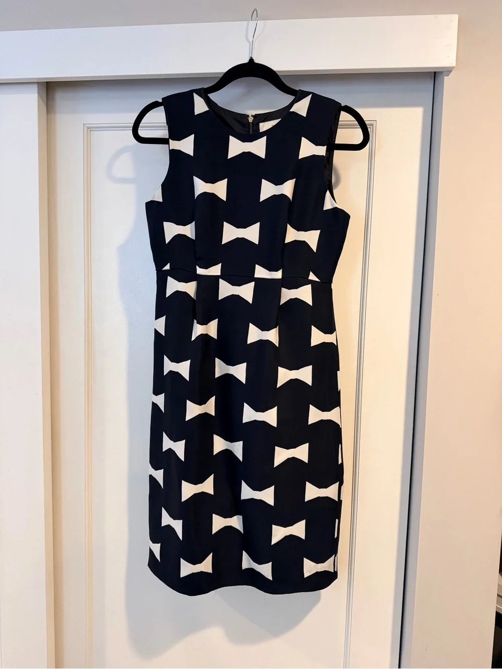 kate spade sleeveless fits