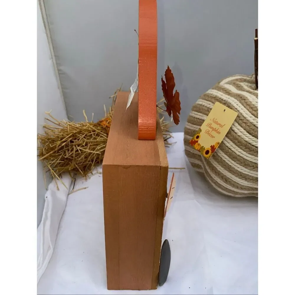 🍂 Fall Harvest Gnome Décor Bundle – Light-Up Plush, Wooden Sign & Gel Window Cl