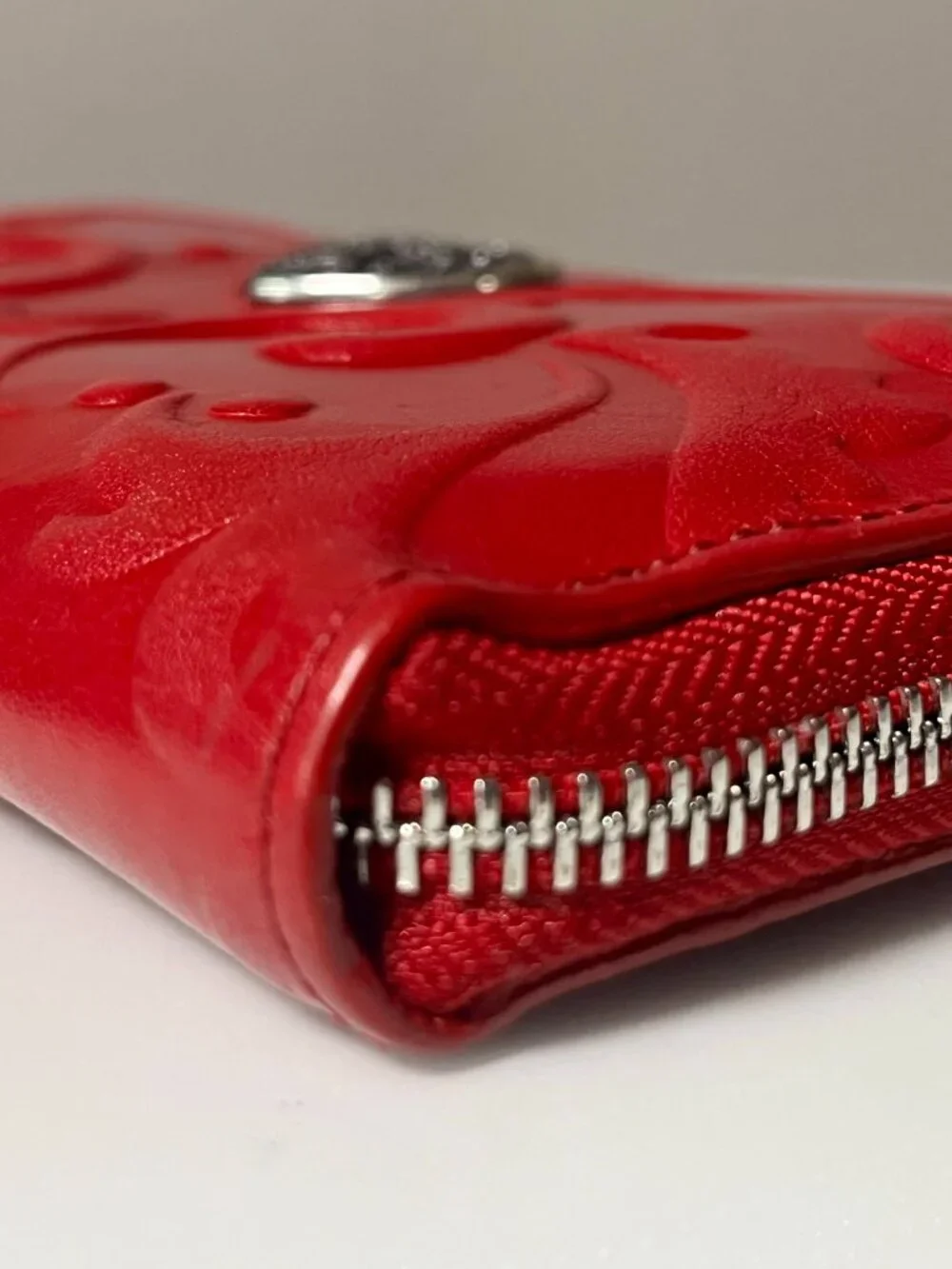 Brighton Córdoba Embossed Leather Organizer Wallet Crossbody