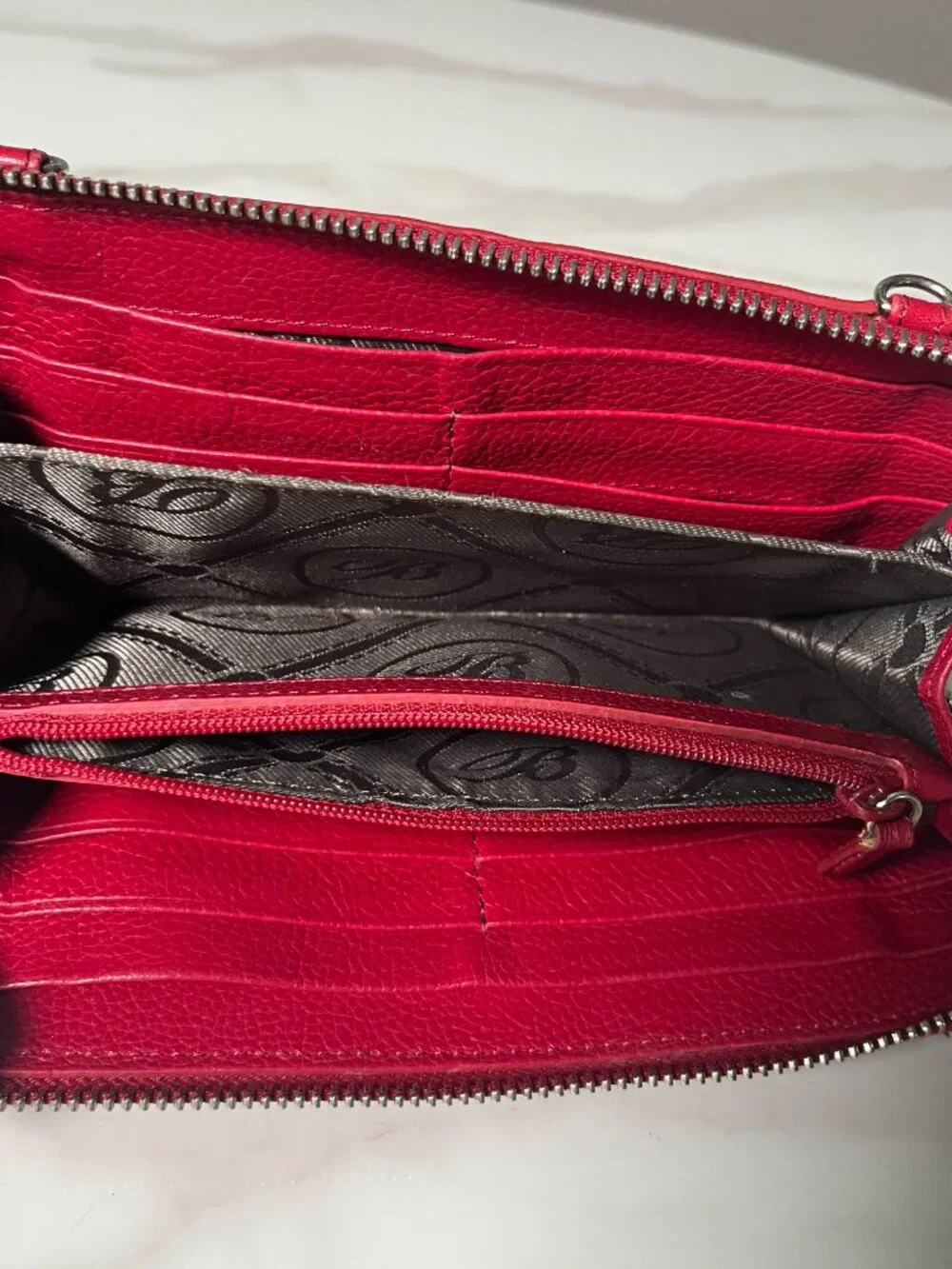 Brighton Córdoba Embossed Leather Organizer Wallet Crossbody