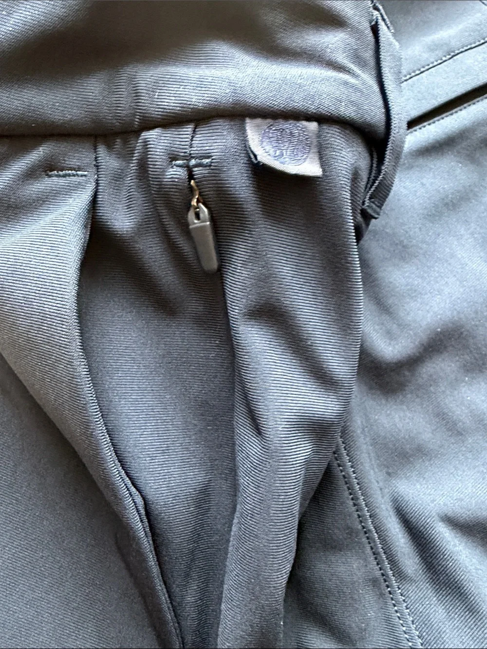 lululemon athletica Men's Navy blue Flat Front Performance Shorts
