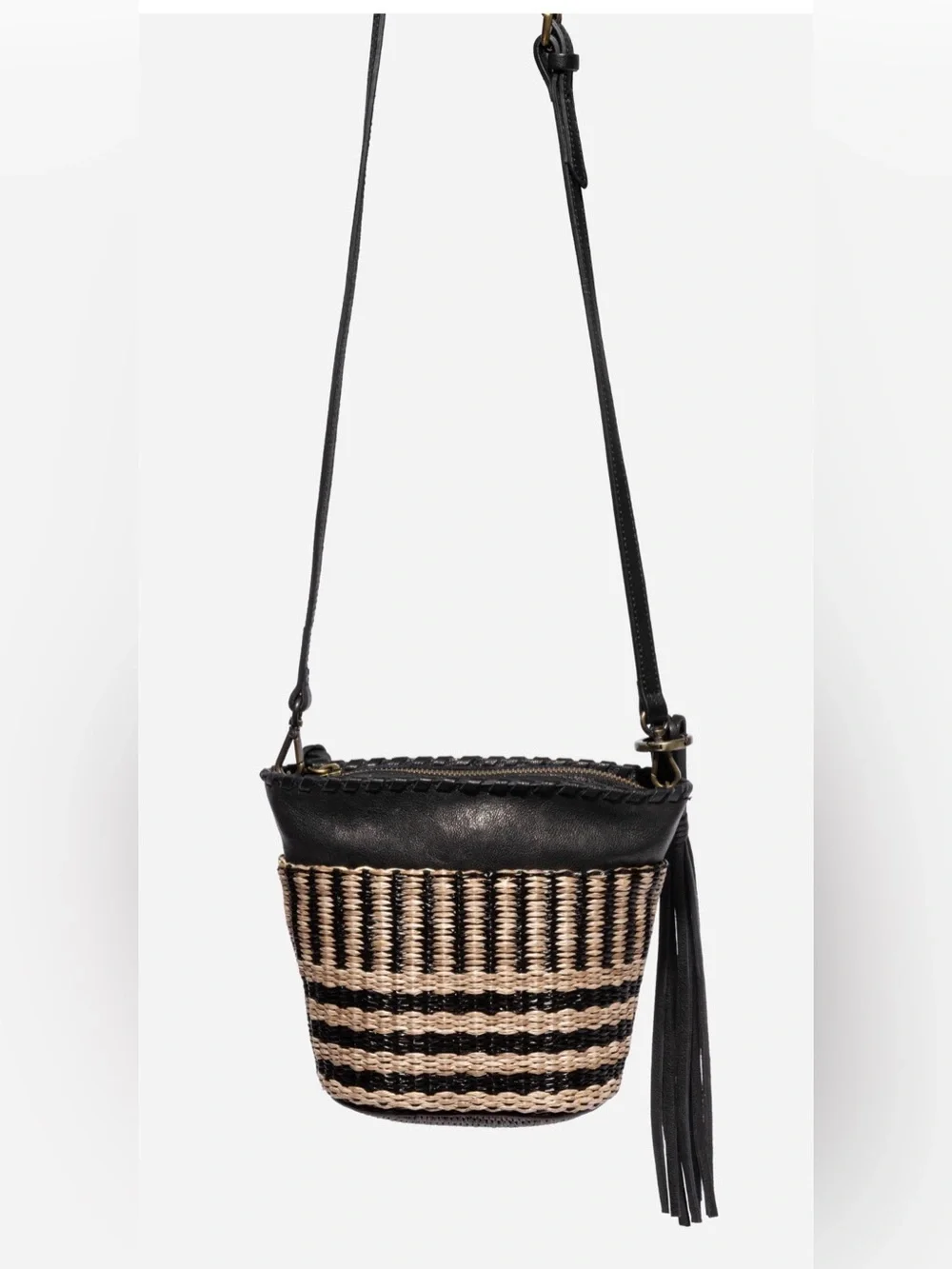 Johnny Was Banda‎ Crochet Bucket Leather Raffia Woven Tassel Boho Western Bag