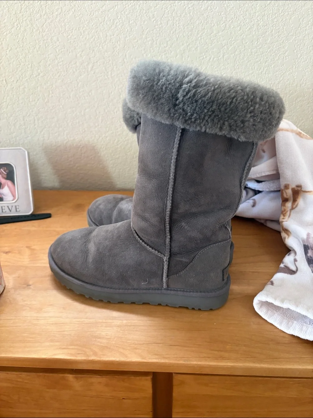 UGG Classic Short Shearling-Lined Winter Boots in Gray