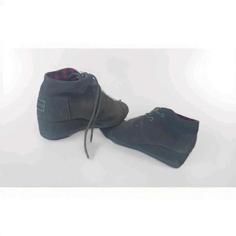 Toms Boots Youth Size 3 Desert Gray Comfort Casual Wedge Heels Ankle Top