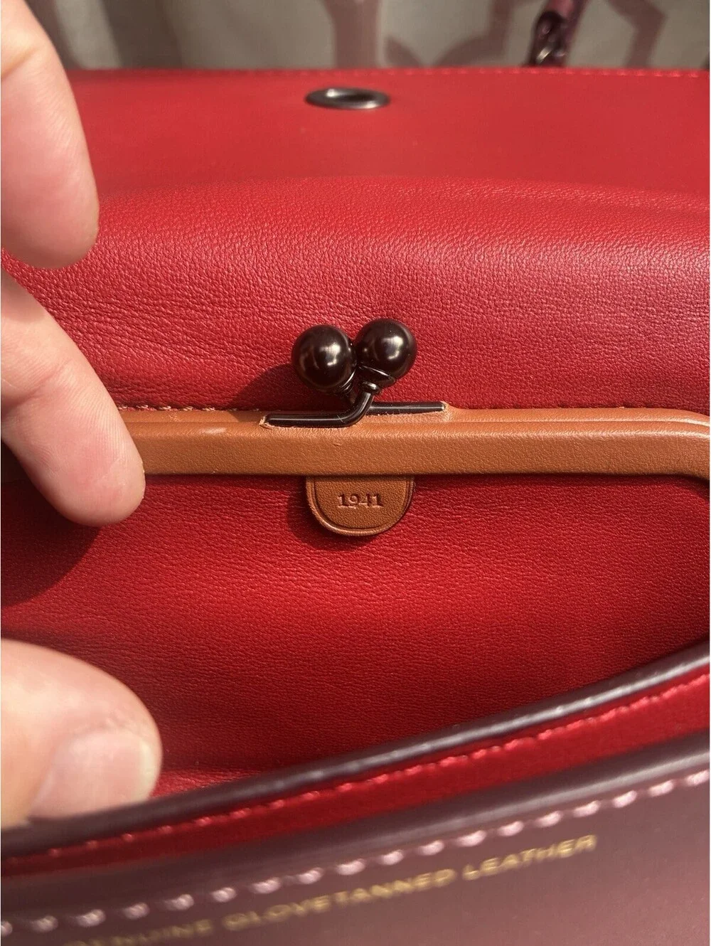 Coach 1941 Oxblood Dinky 24 37296 Glovetanned Leather Kisslock Crossbody
