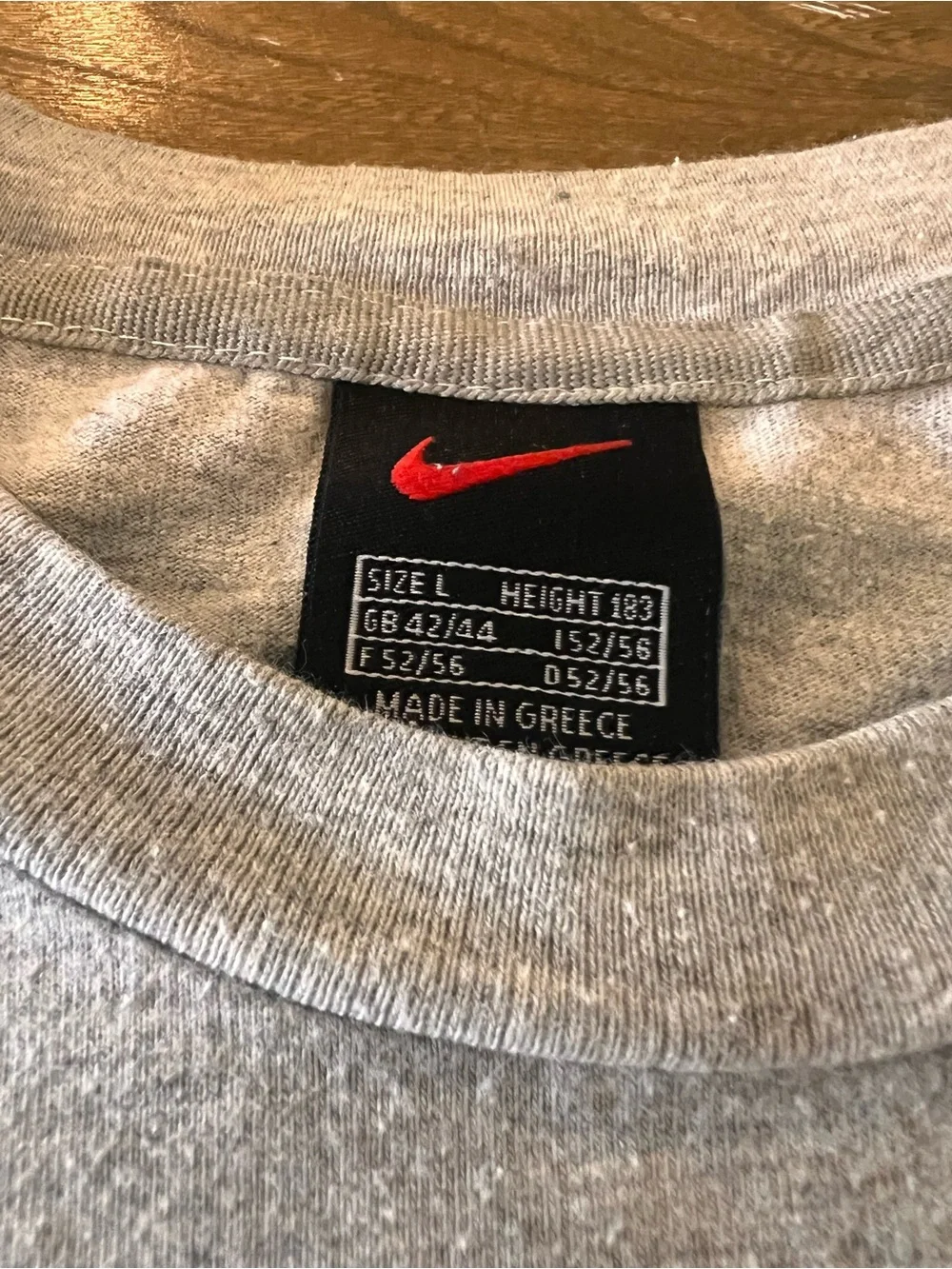 Nike Men's Gray Short-Sleeve Crewneck T-Shirt Large
