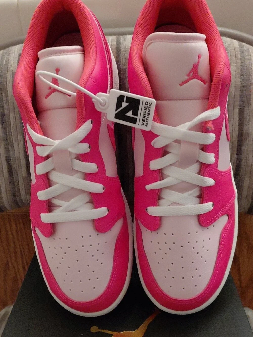 Nike bright pink