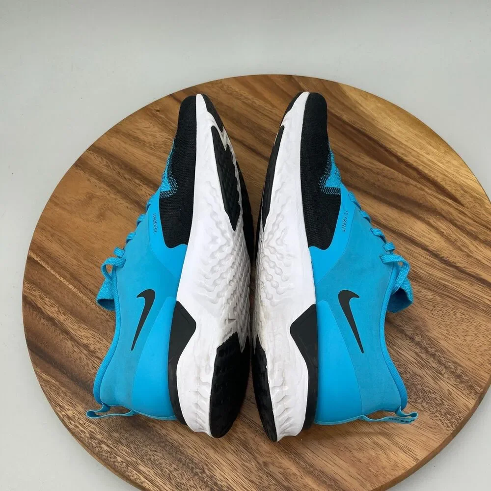 Nike odyssey react