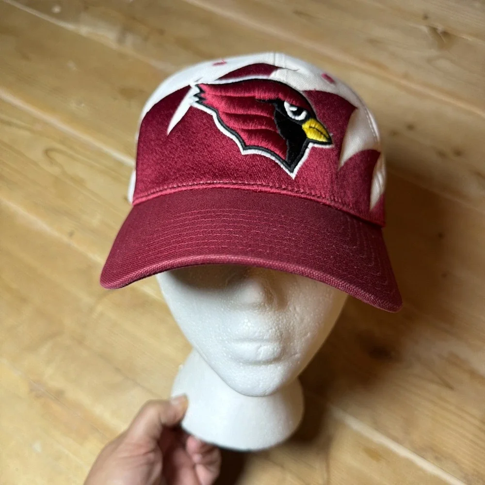 Vintage Reebok NFL Equipment Arizona Cardinals Shark‎ tooth Hat Cap Strap Back