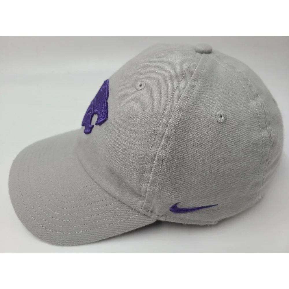 Kansas State University Wildcats Nike Dri-Fit Strapback Adjustable‎ Hat Cap NCAA