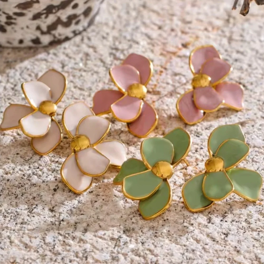 Anthropologie elegant floral