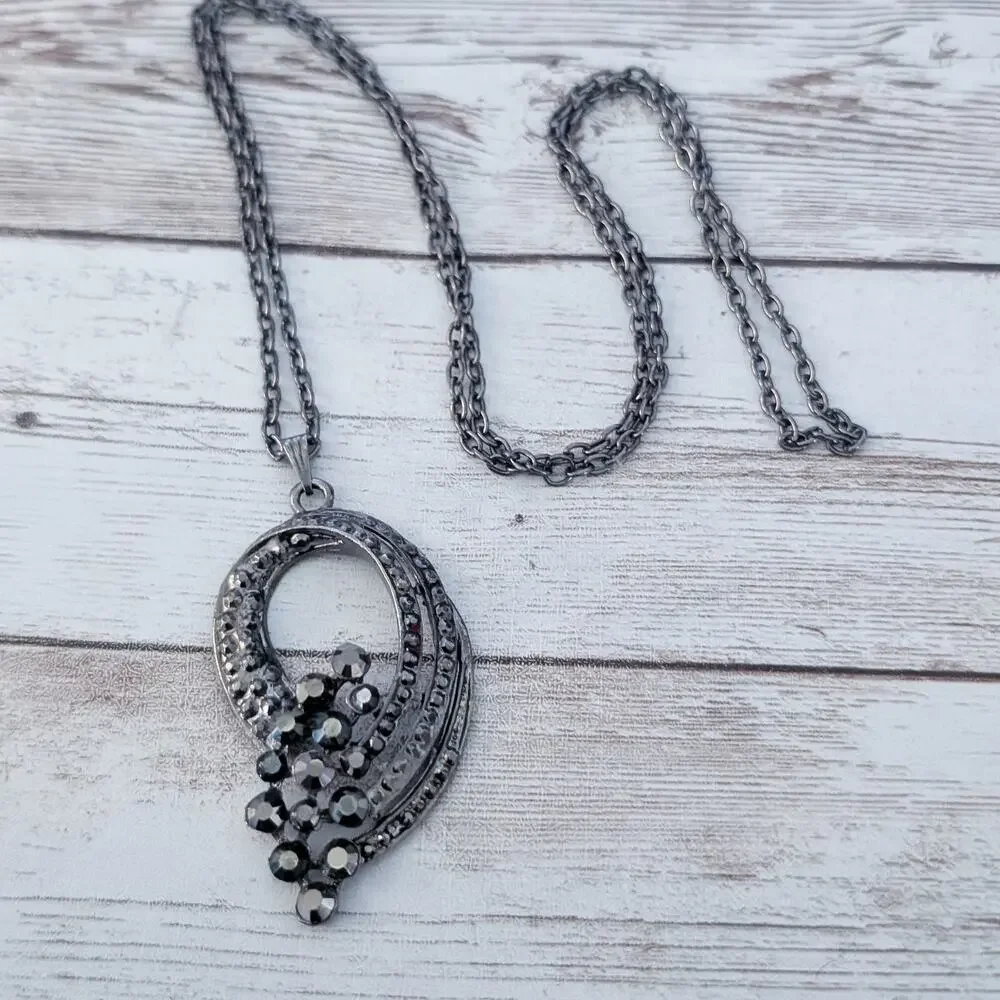 Vintage necklace statement