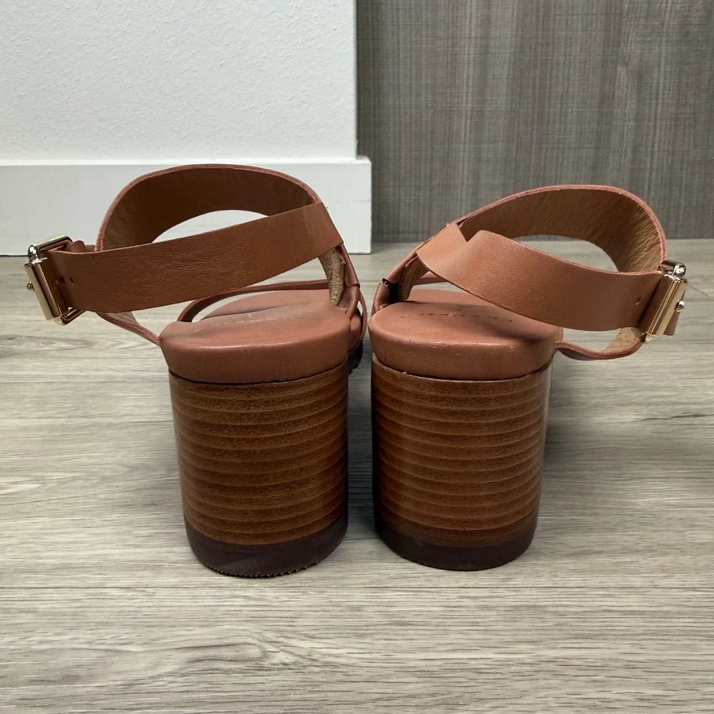 NEW FRANKIE4 Tan Enzo Wedge Strap Sandals Leather Arch Support Comfort Size 7