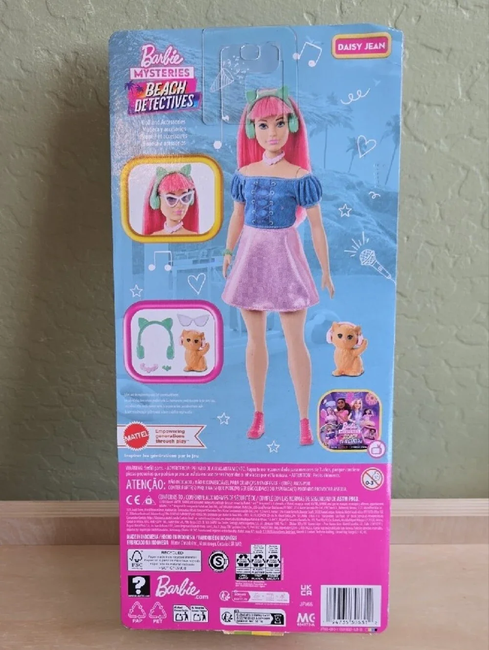 Barbie Mysteries Beach Detectives Daisy Jean Doll Netflix Series NEW 3+