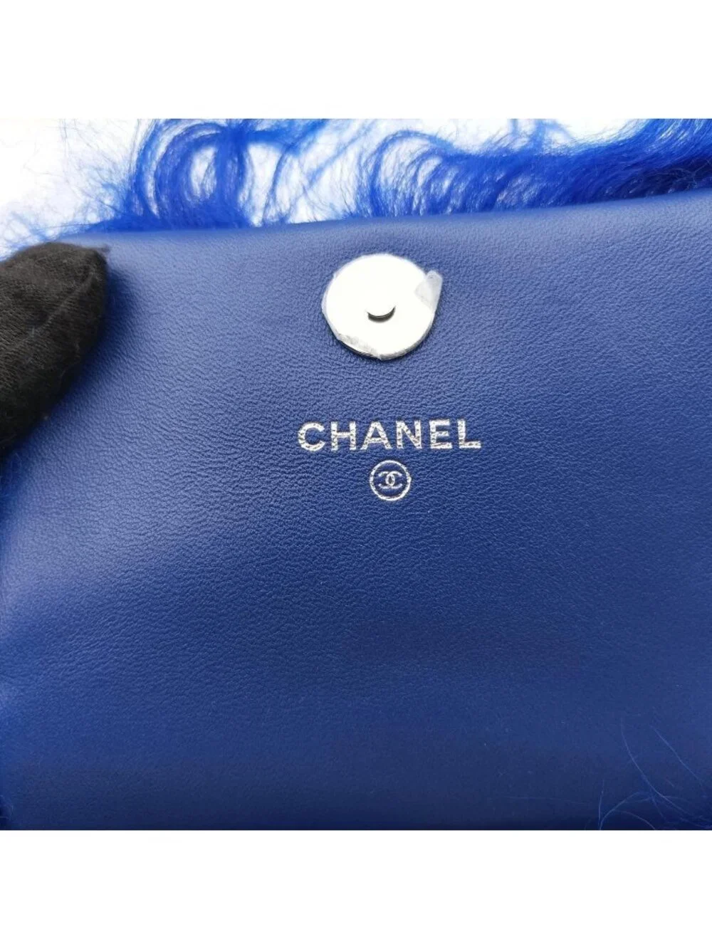 Chanel Shearling CC Hook Card Holder Blue Wool