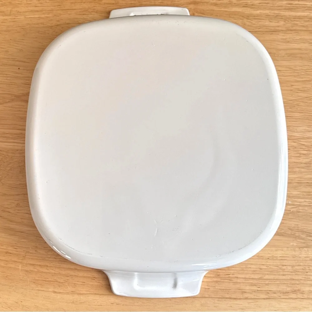 Corningware ✨condition very
