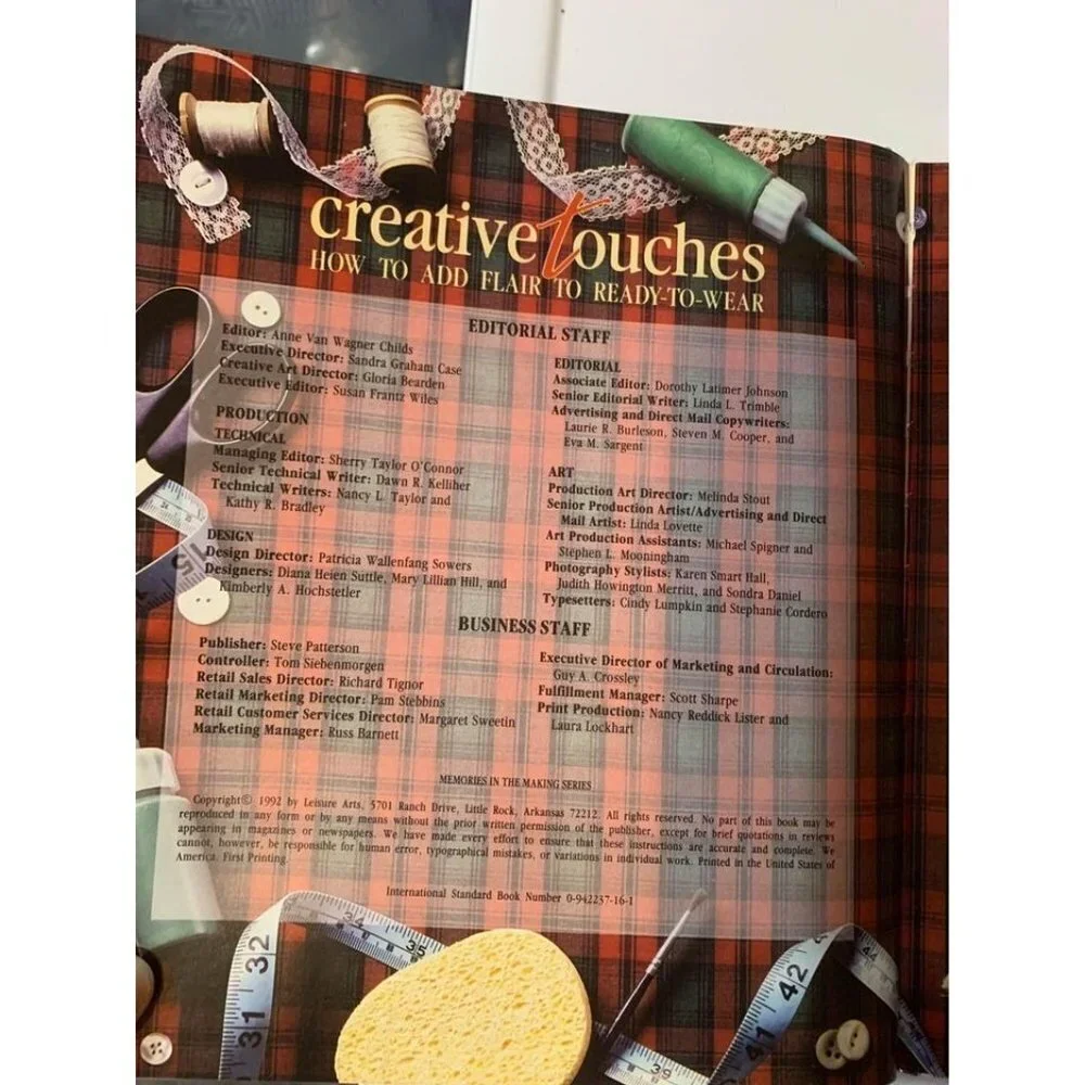 Vintage 1992 Creative Touches: How to Add Flair to Ready-to-Wear