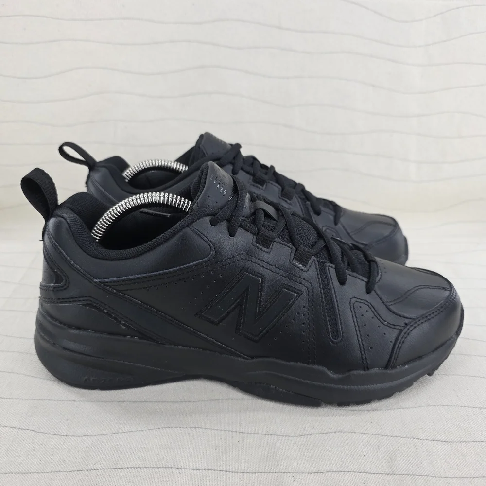 New Balance Mens 608 Slip Resistant Tripple Black Sneakers MX608SB5 Size 8D EUC