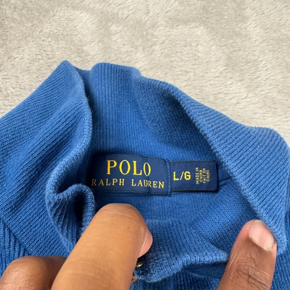 Ralph Lauren but flaws through