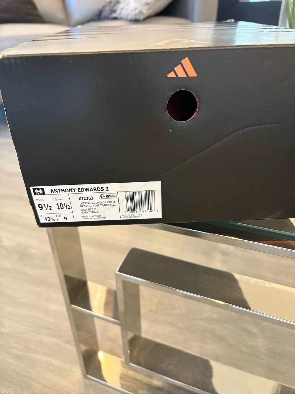 adidas ae2s size