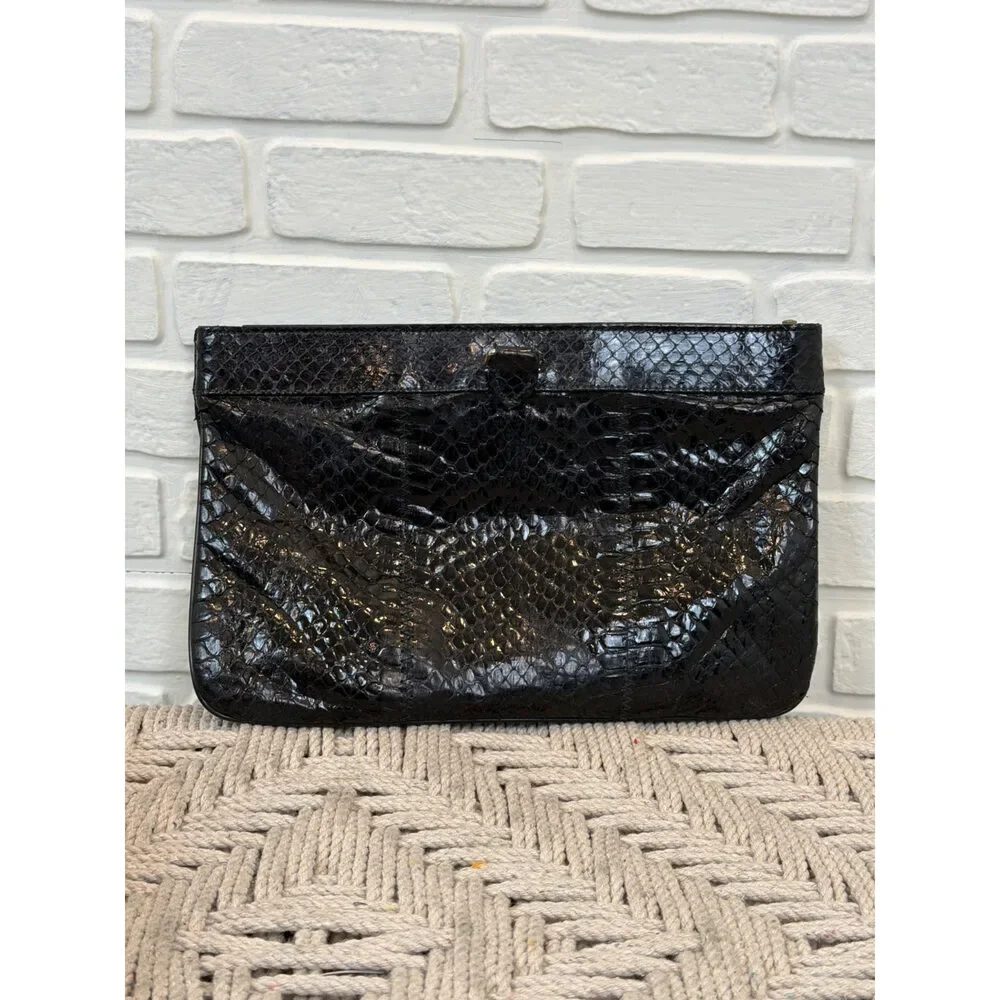 Chill Boutique Consignment envelope style