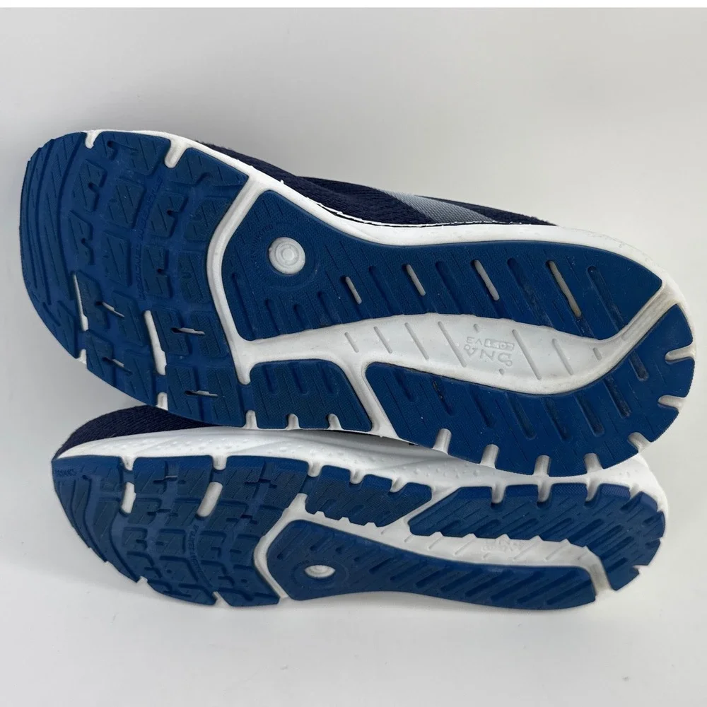 Brooks Beast GTS Men's Size 10 Wide 2E Navy Blue Running Shoes 1104252E