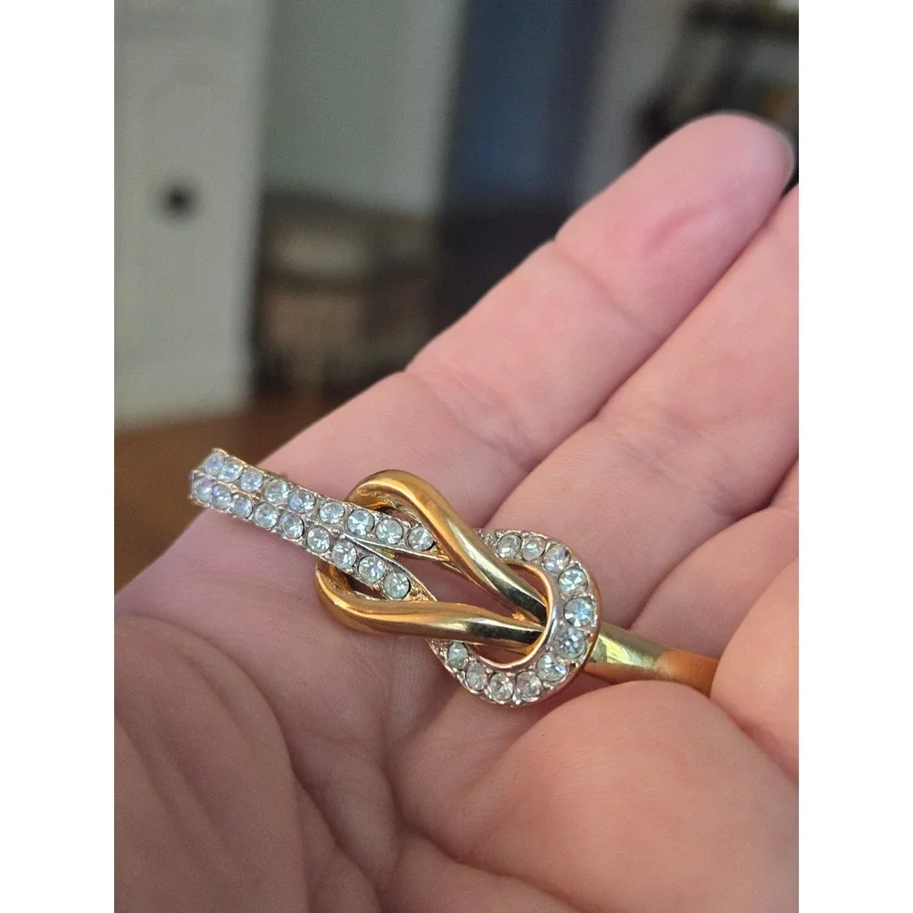 Atwood and Sawyer Rhinestone Knot Brooch Vintage