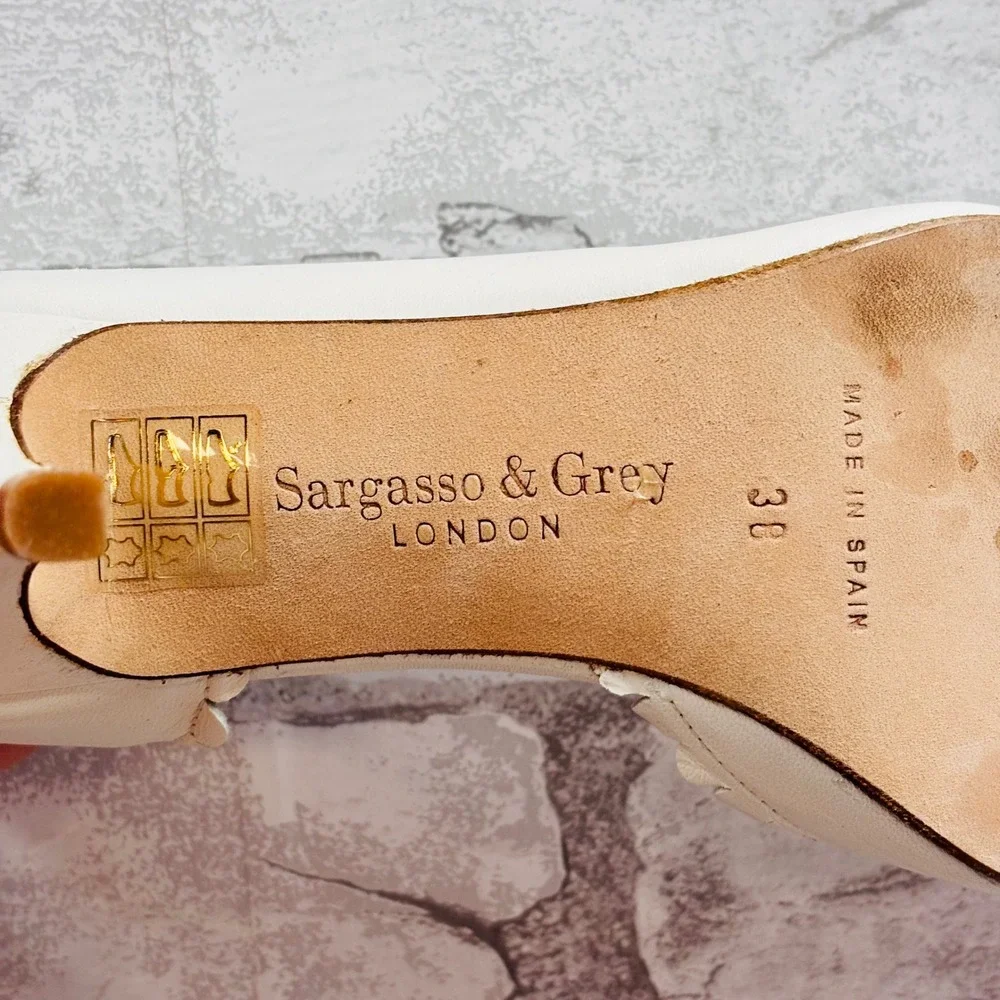 Sargasso & Grey Ivory Leather Scalloped Bow Kitten Heels Made in Spain 38