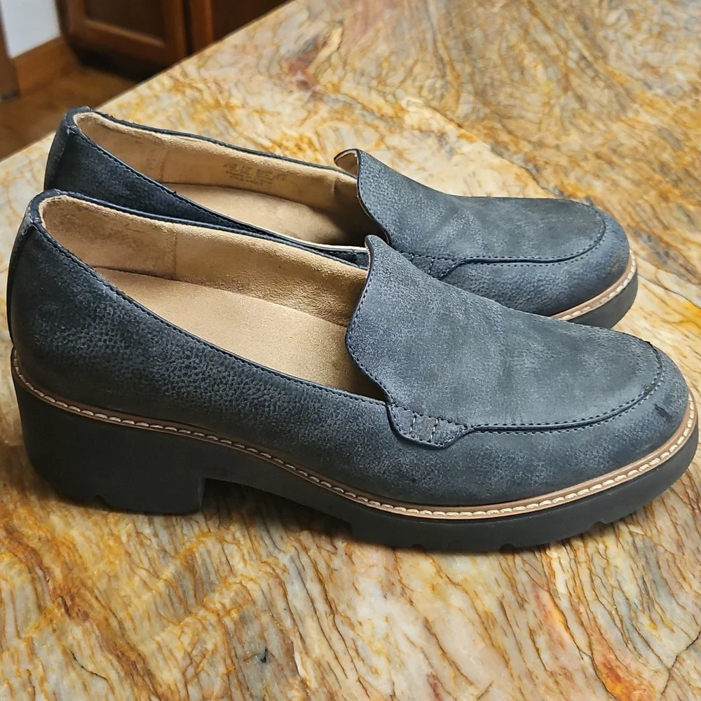 Naturalizer stylish versatile