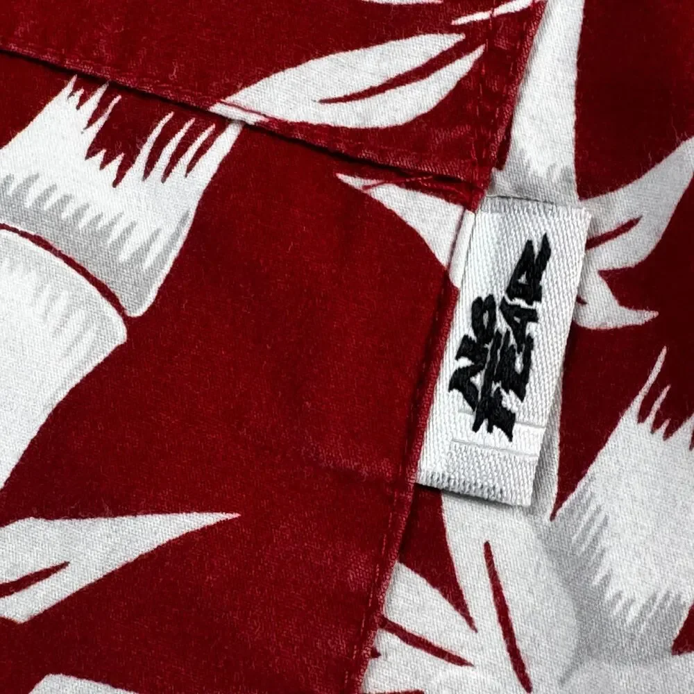 Vintage No Fear Mens Large Red White Bamboo Print Button Up Surf Aloha Skate Y2K