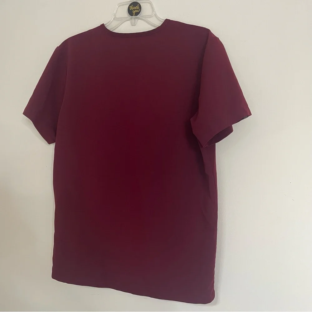 Figs Maroon V-Neck Scrub ~ Size Small‎  Healthcare ~ Medical Staff