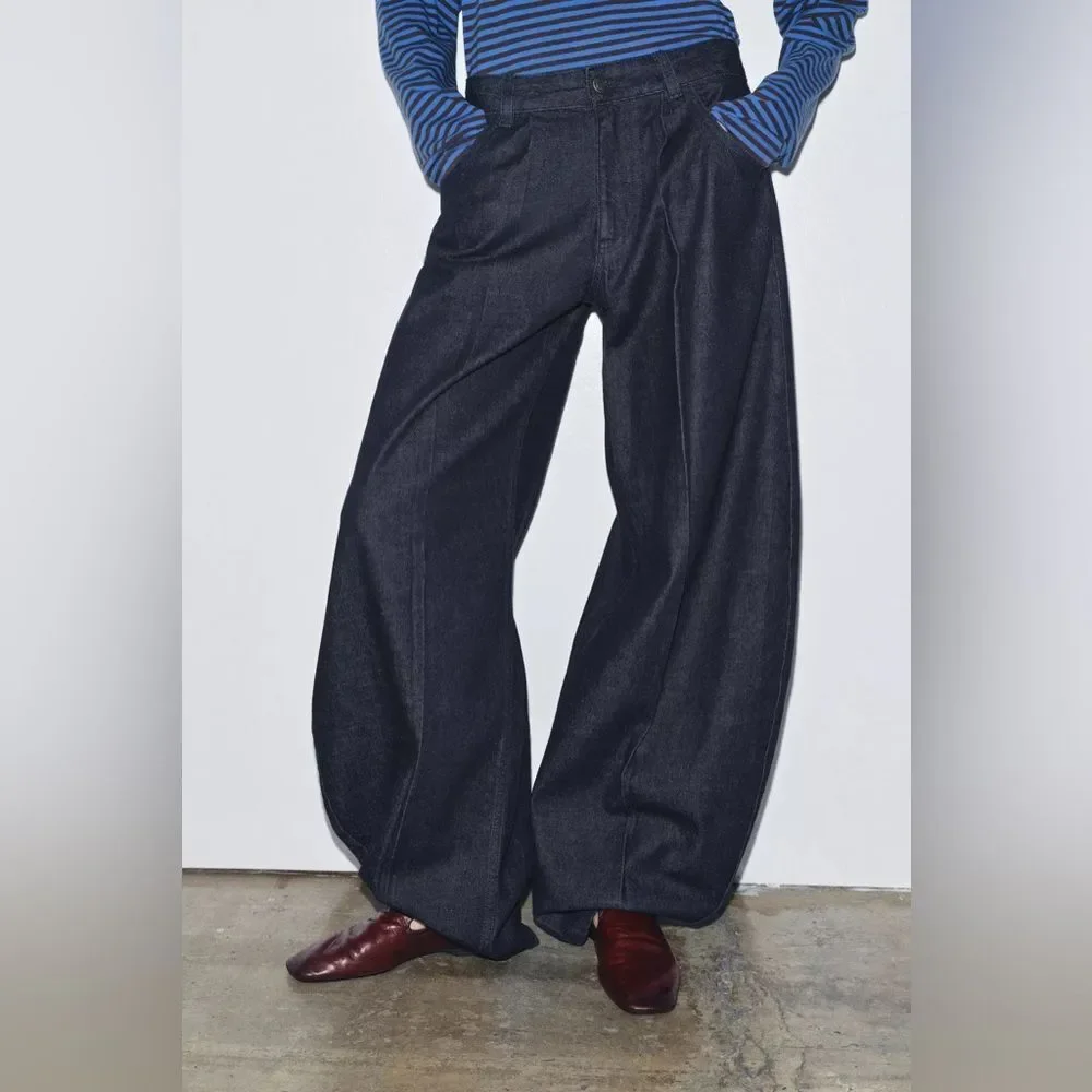 ZARA ZW COLLECTION MID-RISE BALLOON JEANS