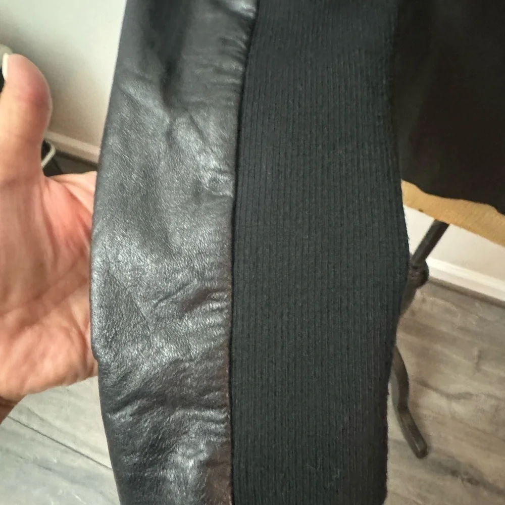 Badgley Mischka‎ leather jacket L