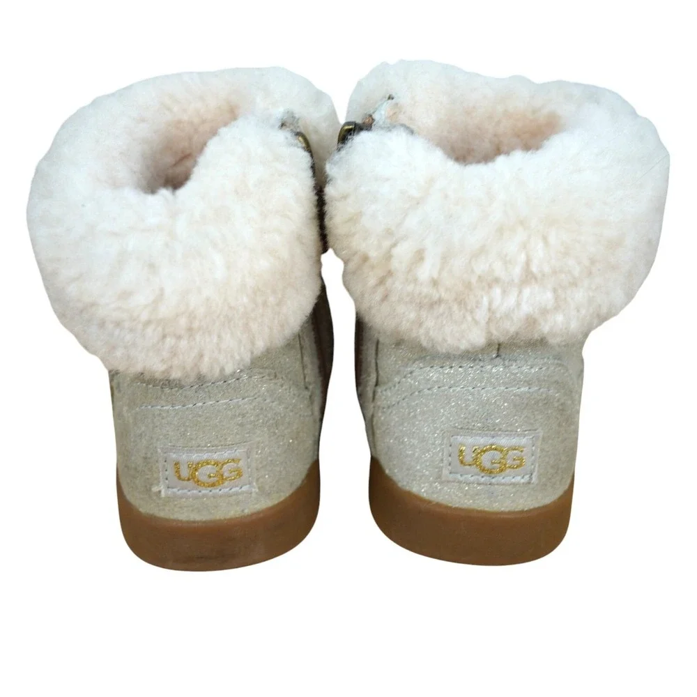 UGG these jorie
