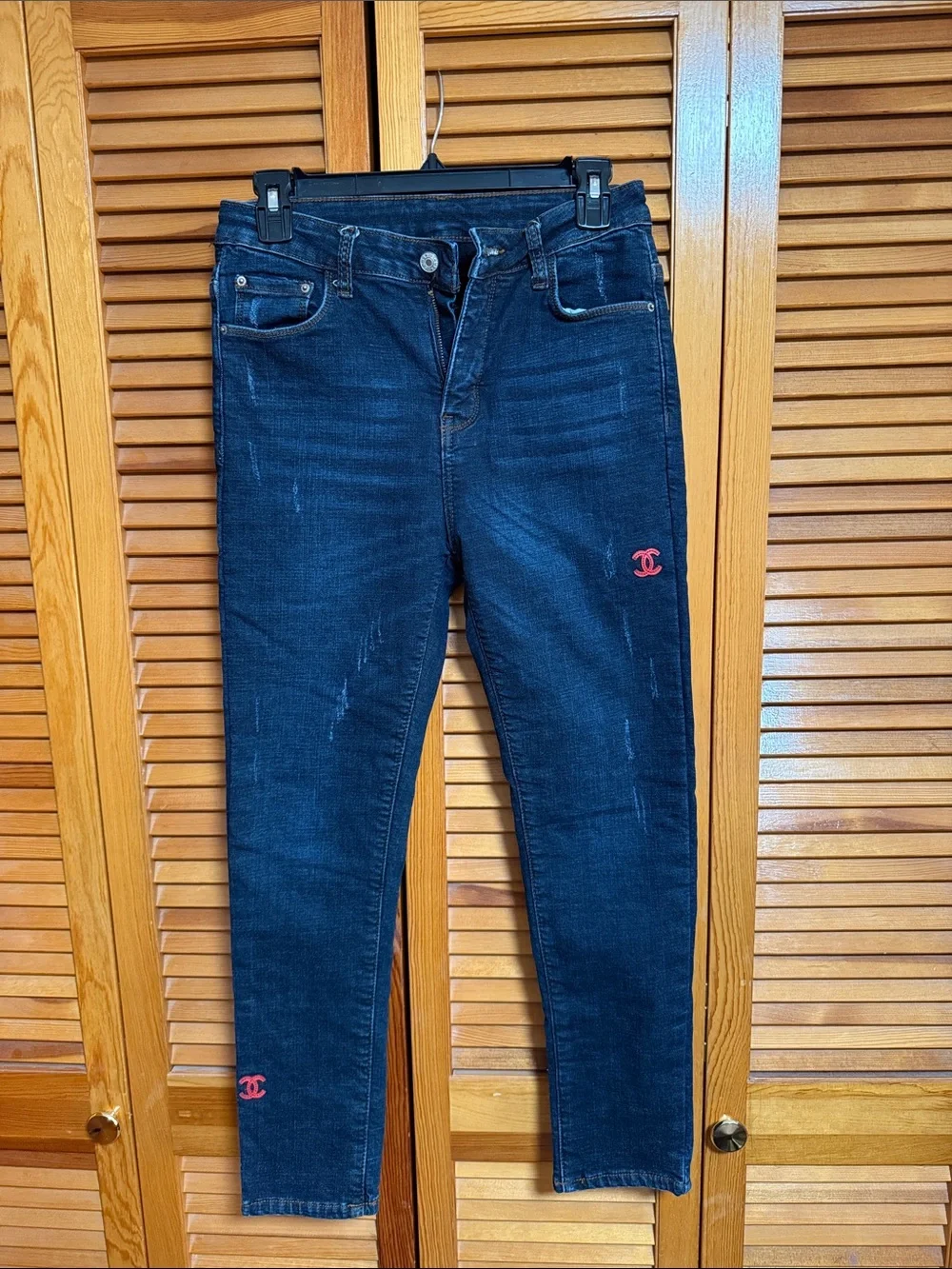 Dark Wash Skinny Jeans with Pink CC Logo Size 28