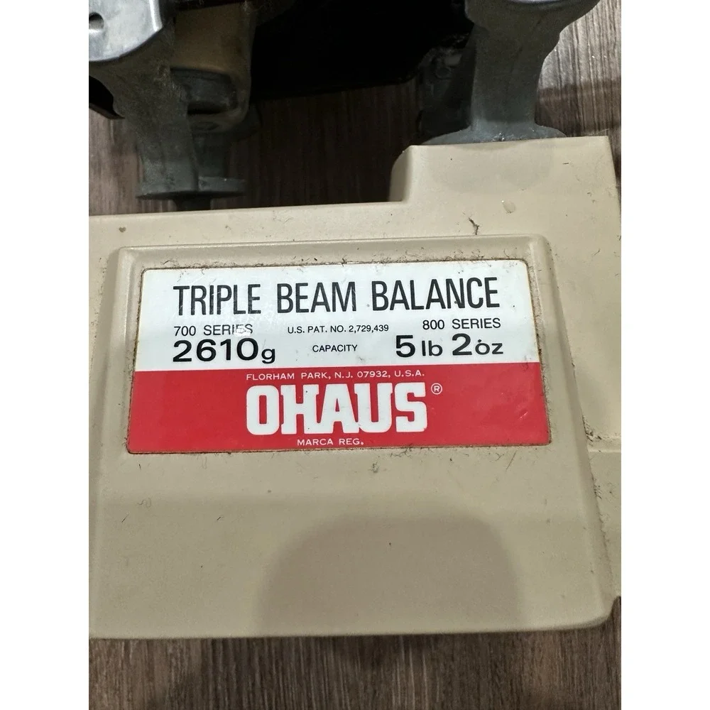 Ohaus Triple Beam Balance‎ 700 / 800 Series 2610g 5lb 2oz Capacity Scale USED