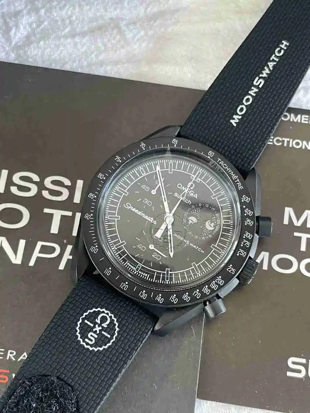 NWOT Swatch x Omega MEN'S WATCH MISSION TO THE MOONPHASE NEW MOON BLACK