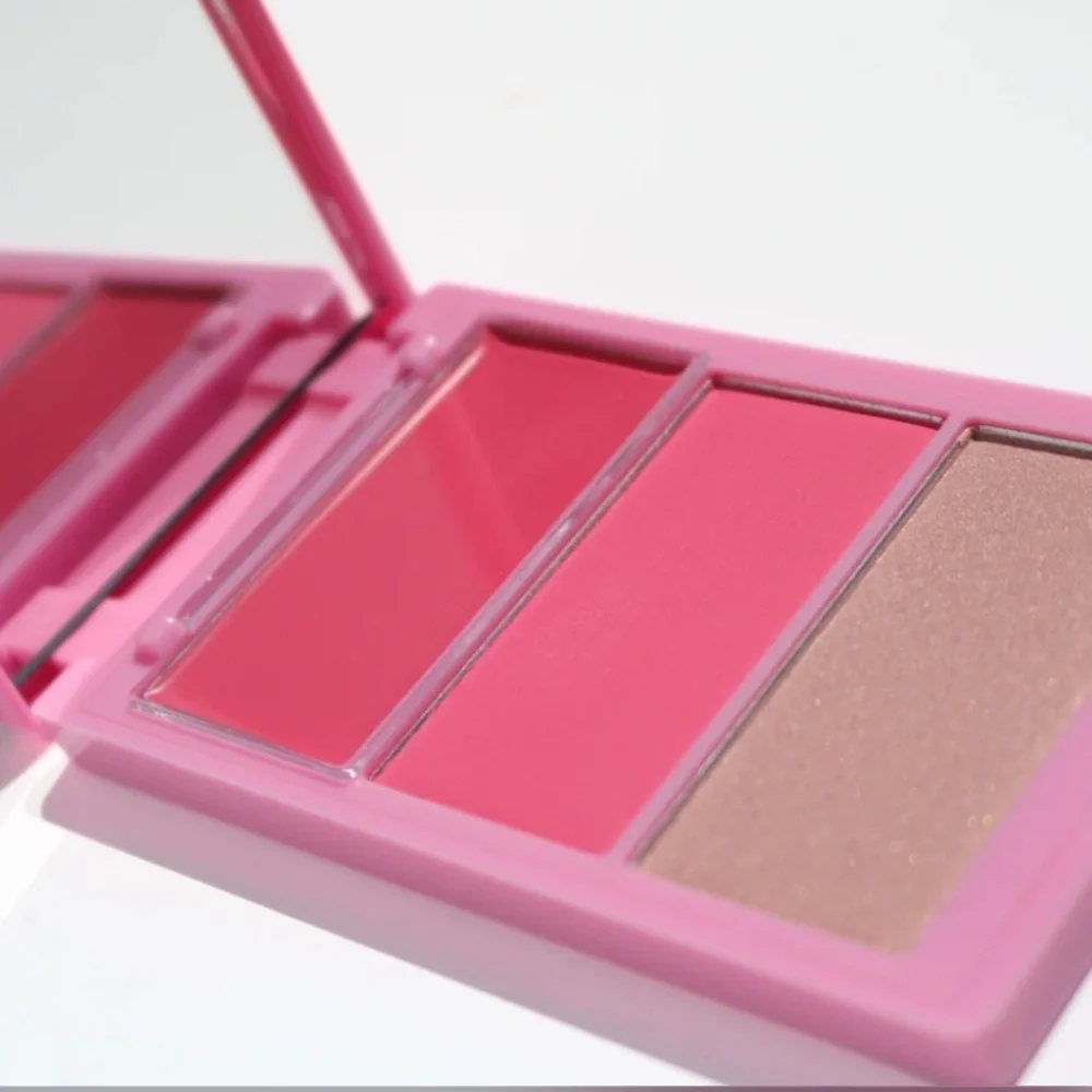 Pear Nova palette shades