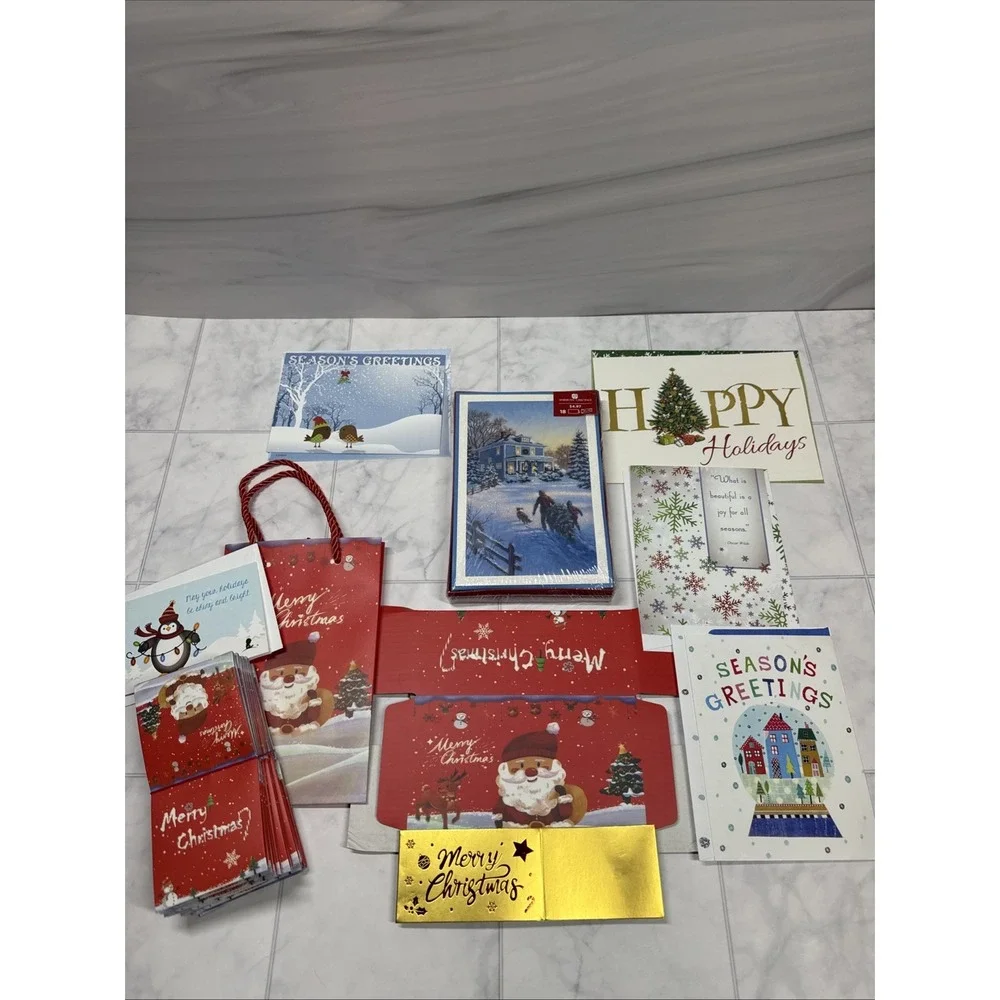 40 Assorted Christmas Greeting Cards w/Messages Envelopes & Gift Boxes New