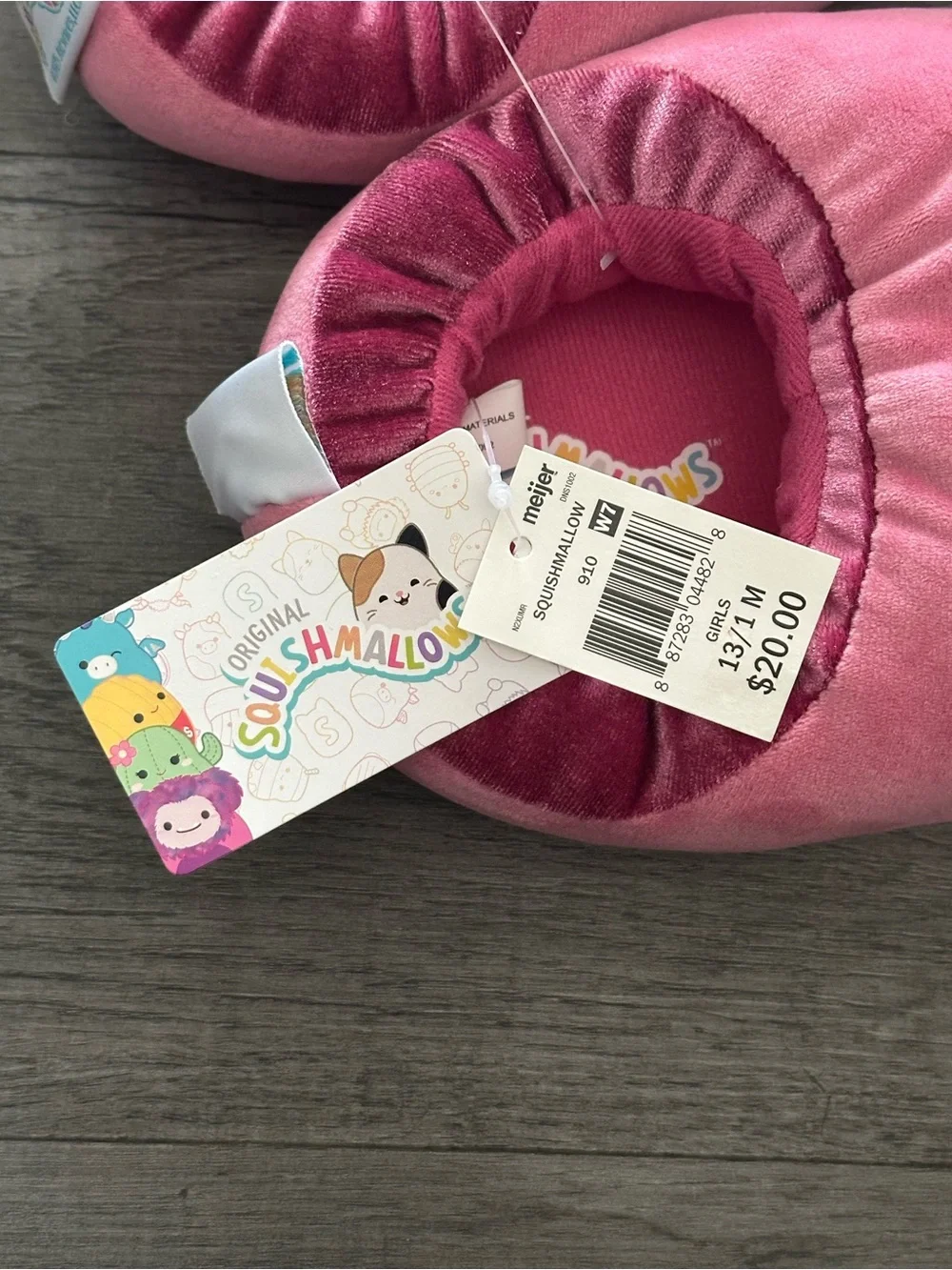 Squishmallows nwt slippers