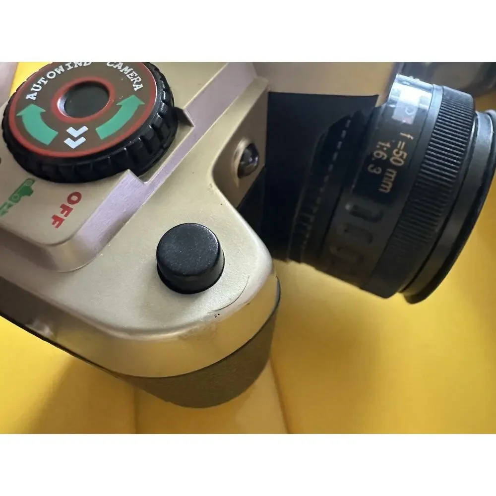Canon Camera 3B 35mm Fixed Focus Film Camera Motor Drive With Case And Grip