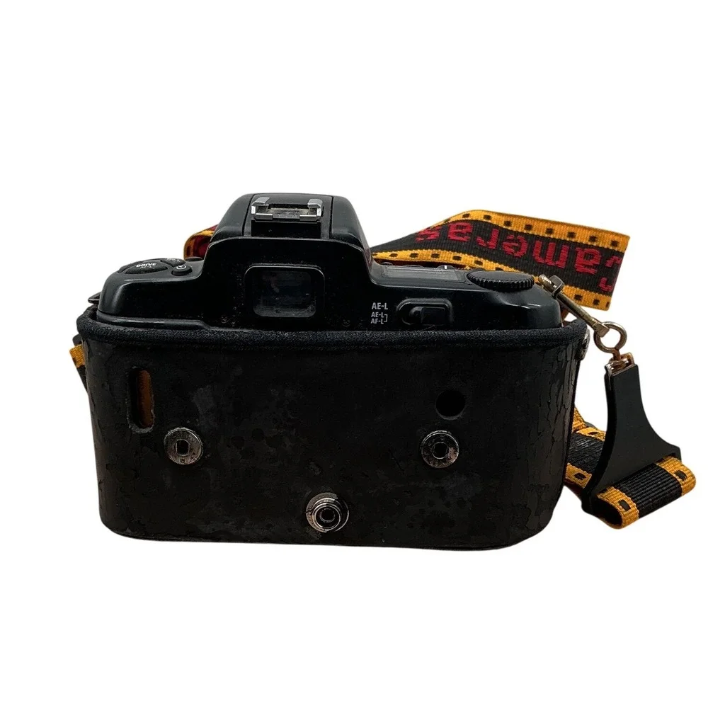Nikon N6006 AF 35mm SLR Film‎ Camera Quantaray 90mm f2.8 Macro Lens Kodak Strap